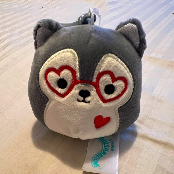 BNWT! Limited Edition Valentines Day Ryan the Husky 3.5” Clip - Picture 1 of 7